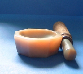 mortier et pilon en agate